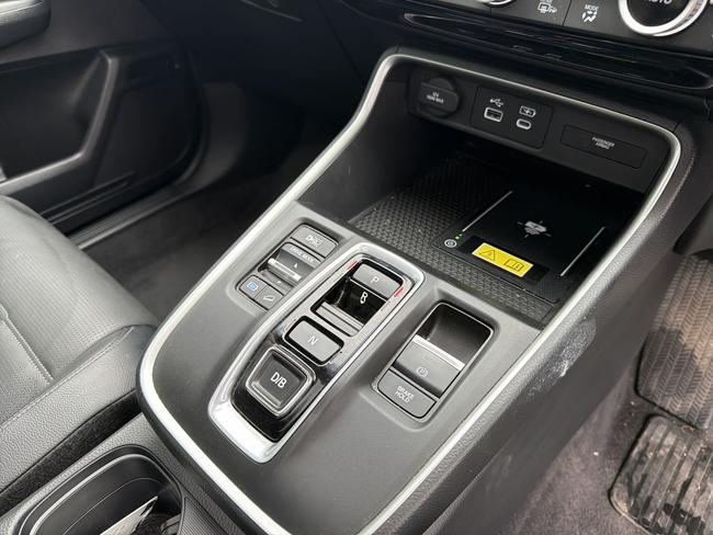 Honda CR-V Photo cd06e0bc-1d7f-4779-90a7-44e6380c6e6c.jpg