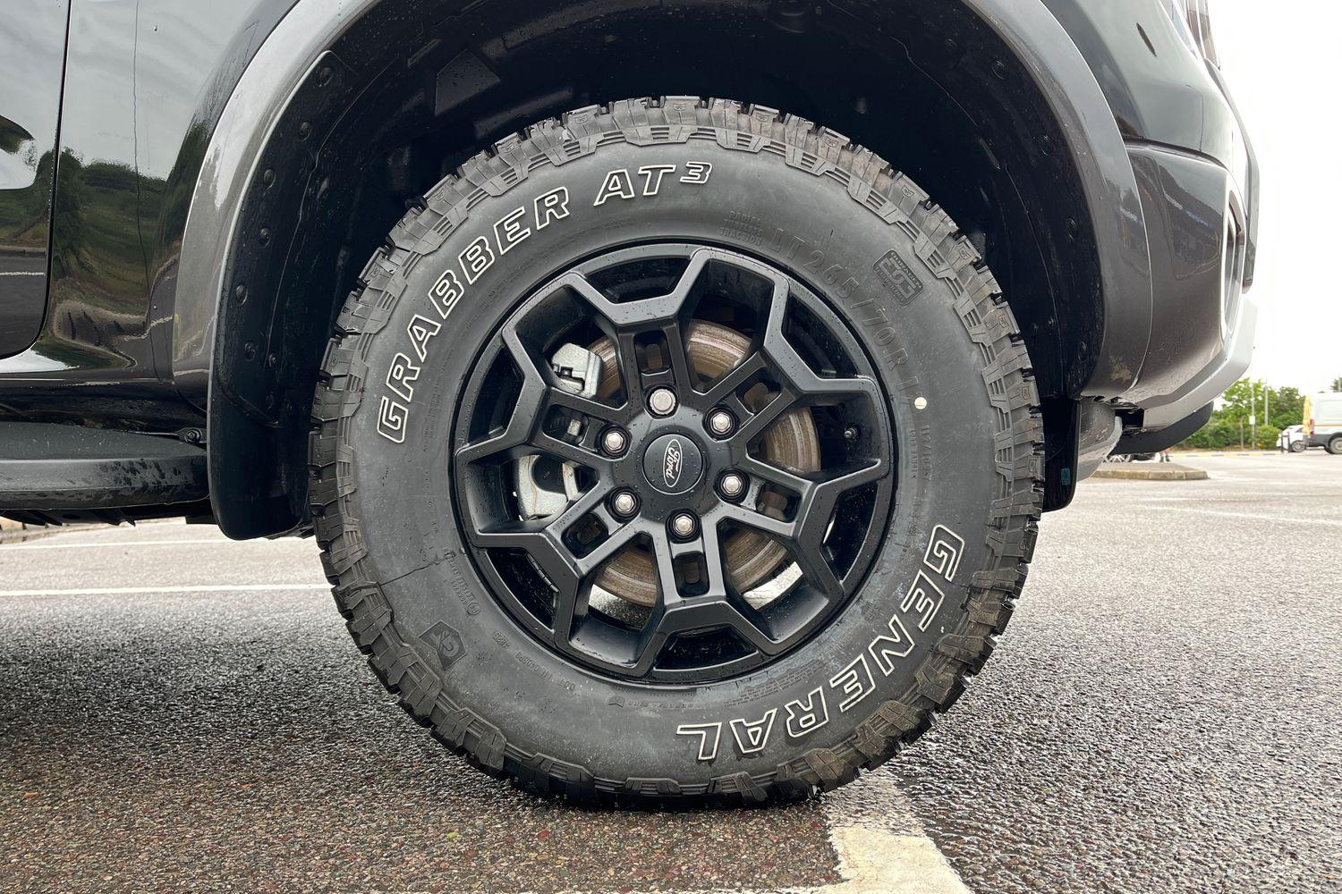 Ford RANGER Photo 24