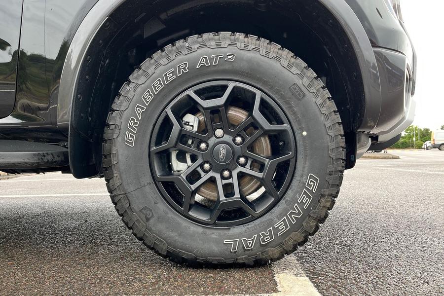 Ford RANGER Photo cd2b2ae4-d86f-429d-8d44-094f72da86a6.jpg