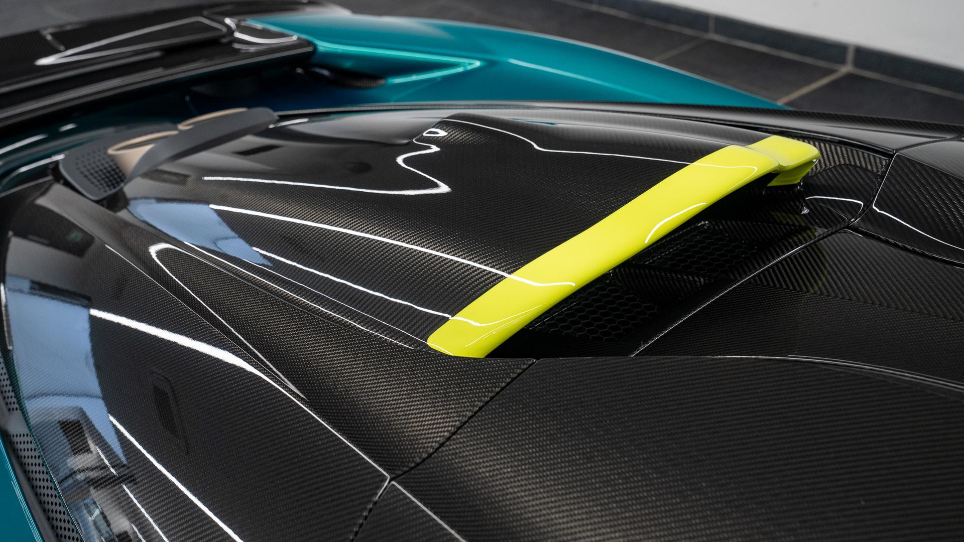 Aston Martin Valhalla Photo cd2b7b5d-73f0-48a2-9b1a-986a6692e2ef.jpg