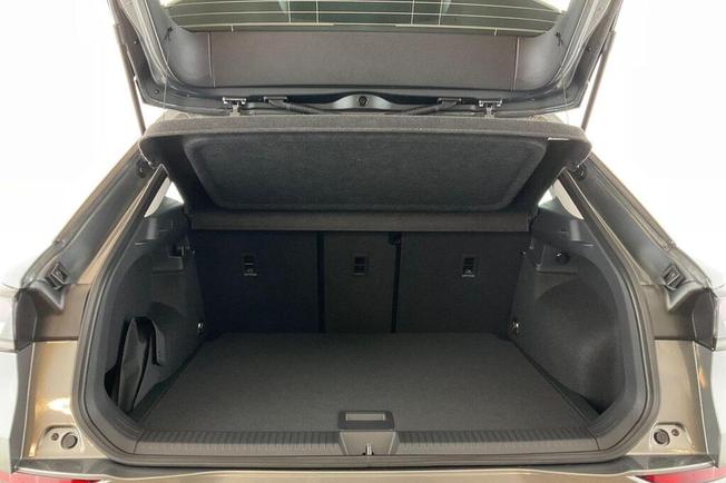 VOLKSWAGEN T-Roc Photo 9