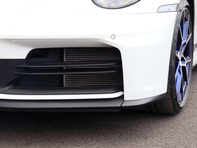 PORSCHE 911 Photo 19