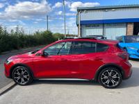 Ford Focus Photo 3