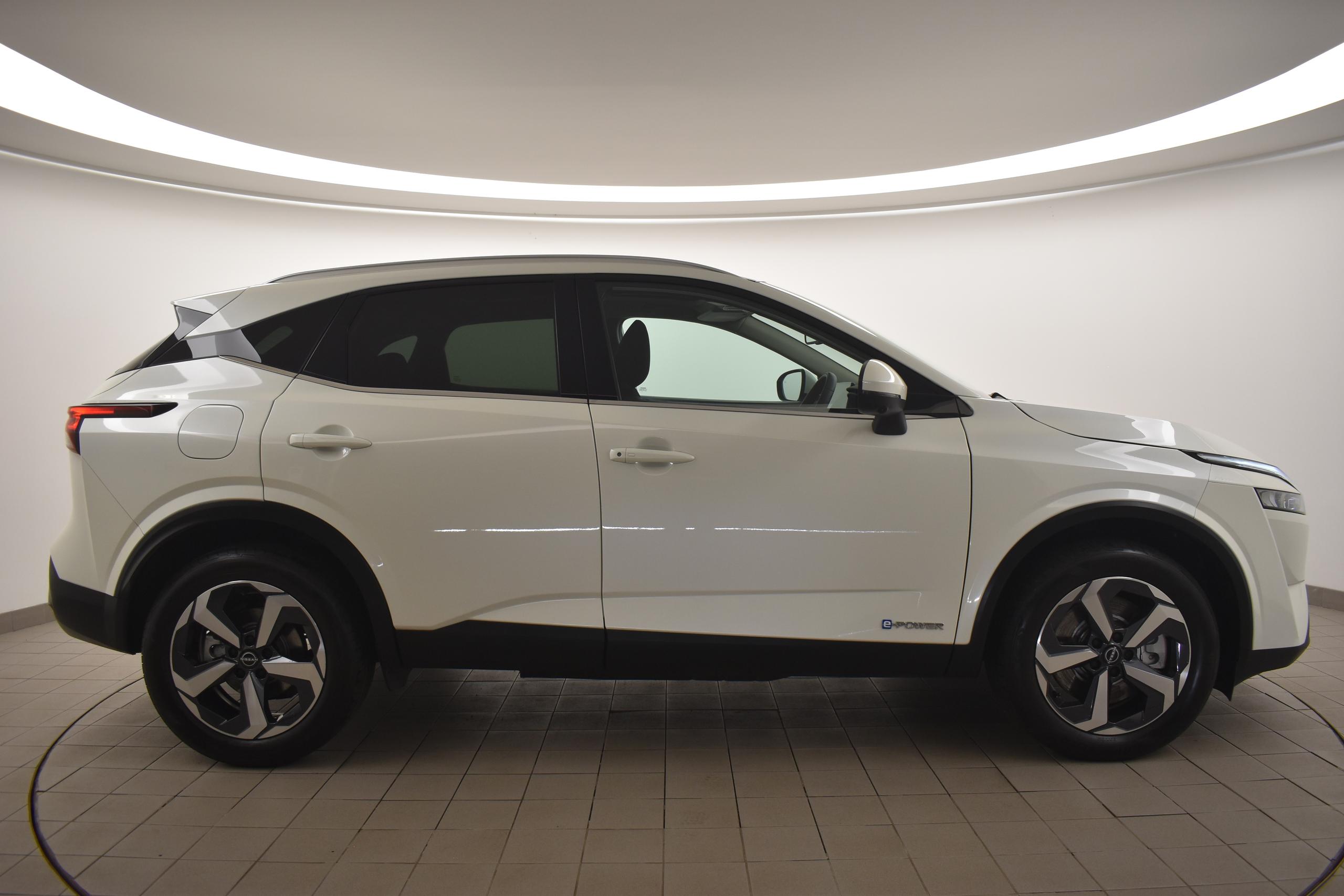 2024 Nissan QASHQAI 1.5 E-Power N-Connecta 5dr Auto - vehicle photo 2 for sale on PureCar