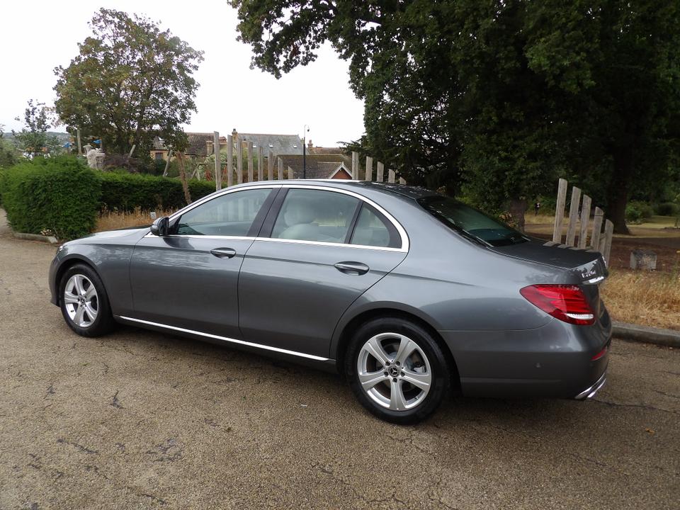 Used Mercedes-Benz E Class PO67ZRK 11