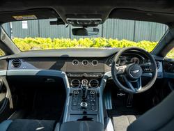 BENTLEY Continental GT Photo 4