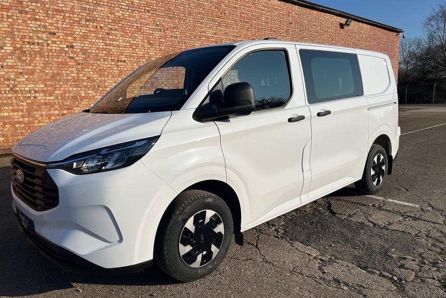 Used FORD TRANSIT CUSTOM MM75UDX 23