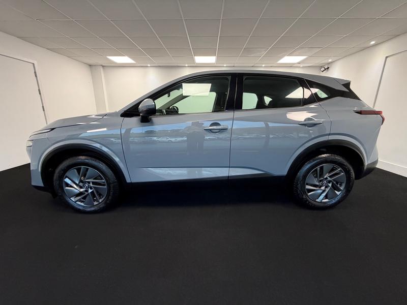Nissan Qashqai Photo cd67fed7-9337-421c-8f81-27494ef8e81a.jpg