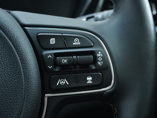 Kia Niro Photo cd6a28d9-6c18-43c6-9303-305abaf43ada.jpg