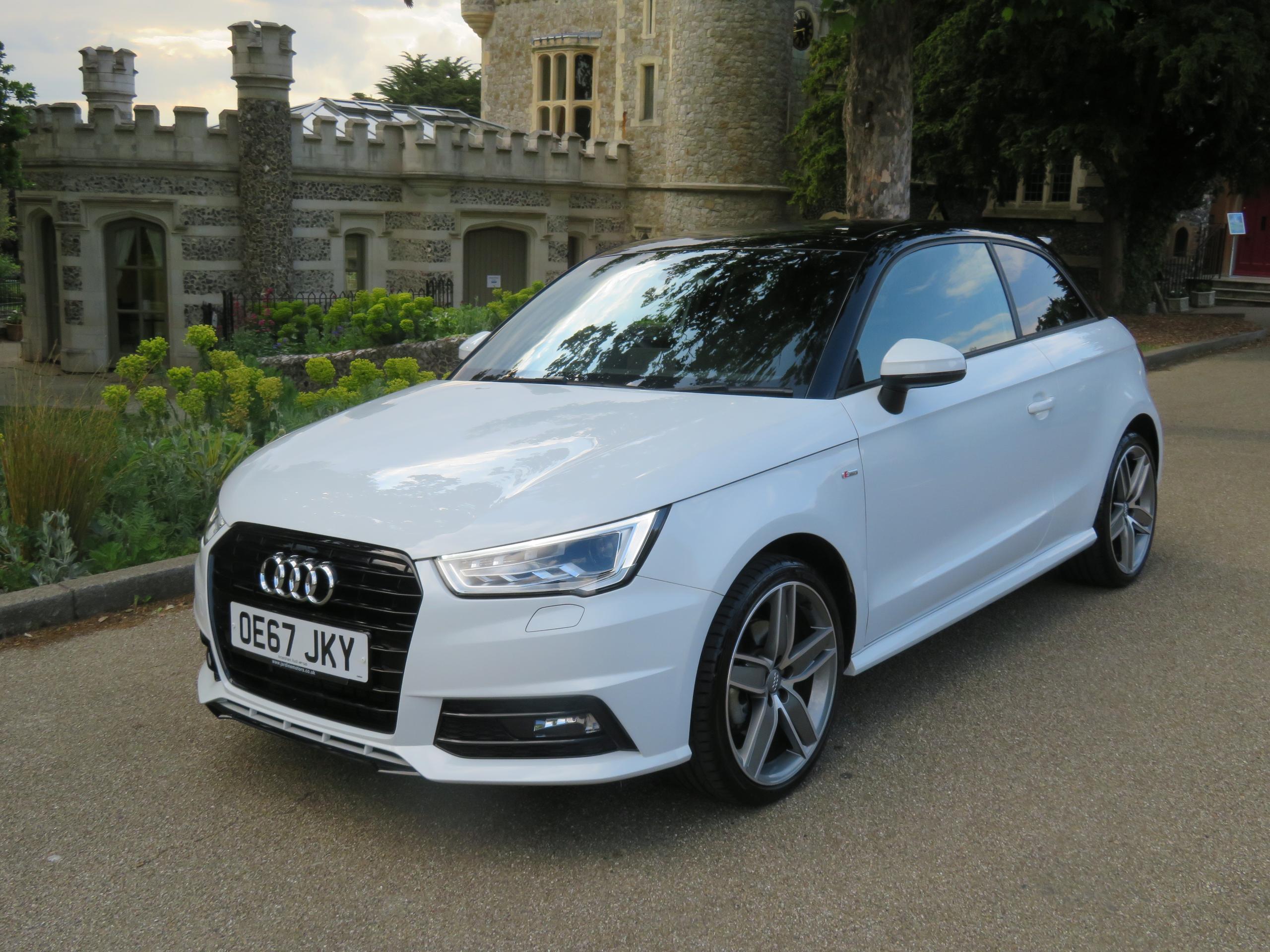 Audi a1 deals white black edition