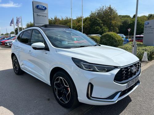 Used 2025 Ford Kuga 2.5 PHEV ST-LINE X 243PS PLUG-IN HYBRID AUTO MEGA LOW MILEAGE MEGA SPEC Frozen White at Lawtons of Tadcaster
