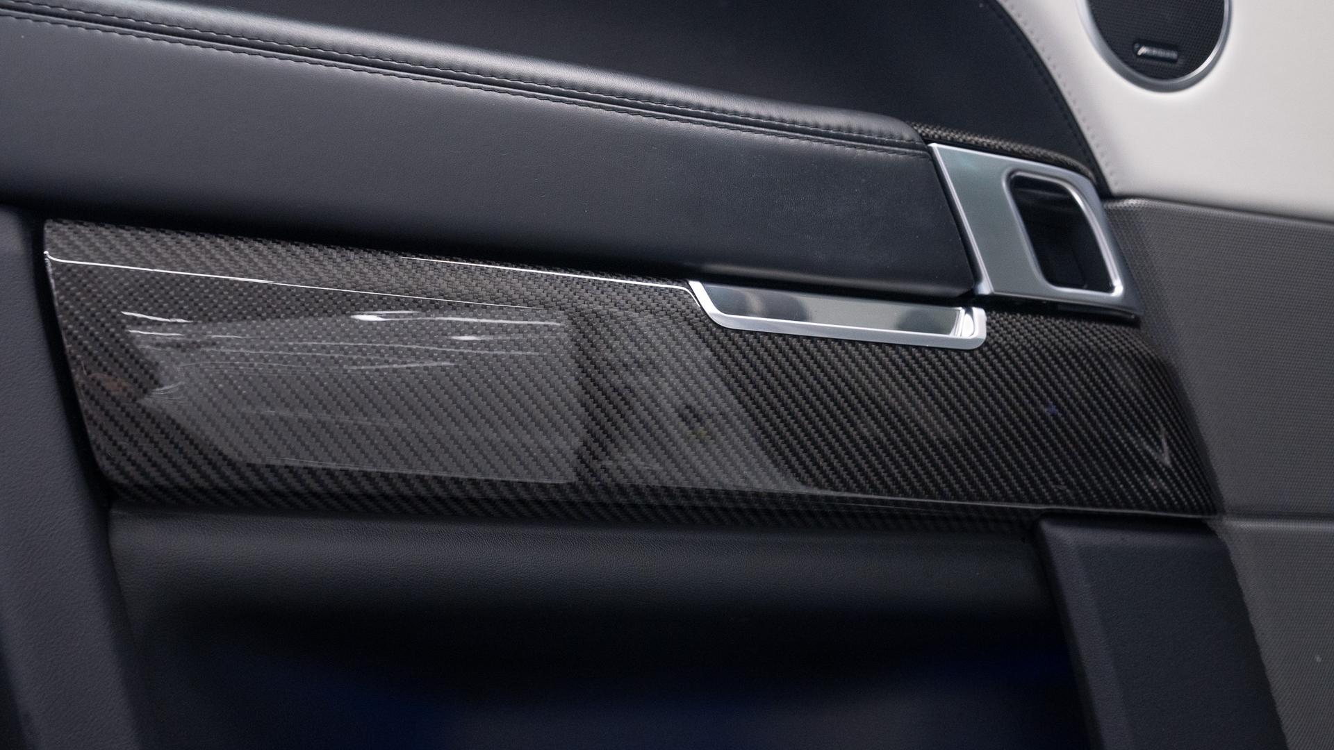 Land Rover Range Rover Sport Photo cd9f729c-424d-405b-8b5d-3d440d293398.jpg