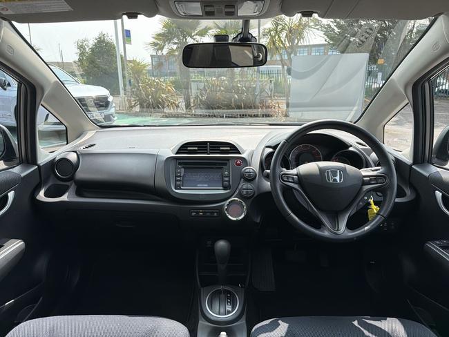 Honda Jazz Photo cda5afe8-d9fe-4092-a35b-29ea4511af34.jpg