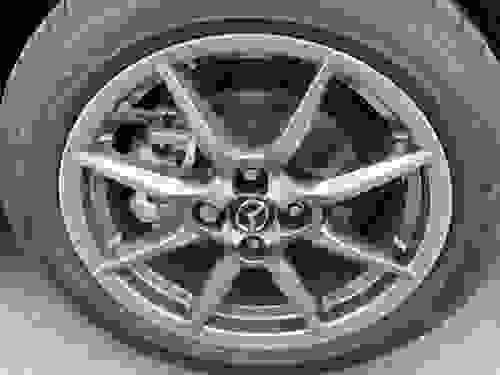 Mazda MX-5 Photo cdb8706e-47d8-4392-923f-1fc3e1ff1c7d.jpg