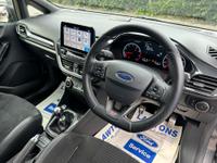 Ford Fiesta Photo 10