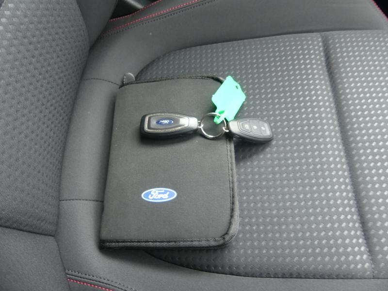 Ford Focus Photo cdc5f449-6d67-454d-85a5-1cfefae8c99f.jpg