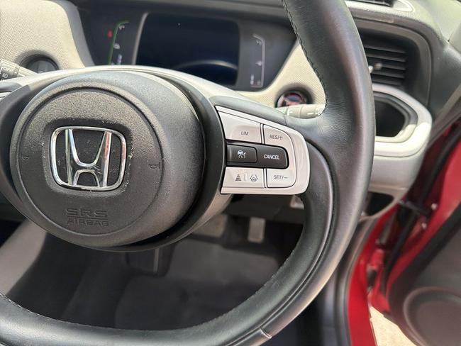 Honda Jazz Photo cdd24f77-73b3-46e0-9a43-564f71bb659c.jpg