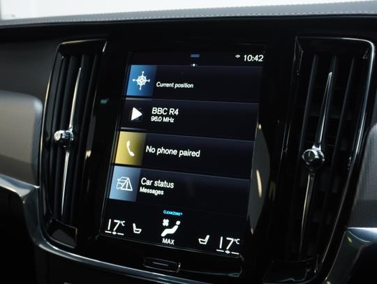 Volvo V90 Photo cdd353aa-f569-4212-92c9-f6185c06c35c.jpg