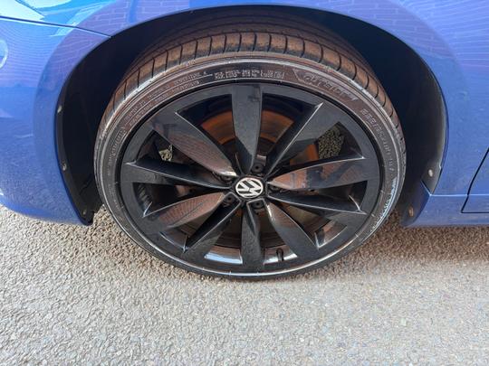 Volkswagen Scirocco Photo cdd6ef30-5cc7-4535-a864-3a5a8488cb6a.jpg
