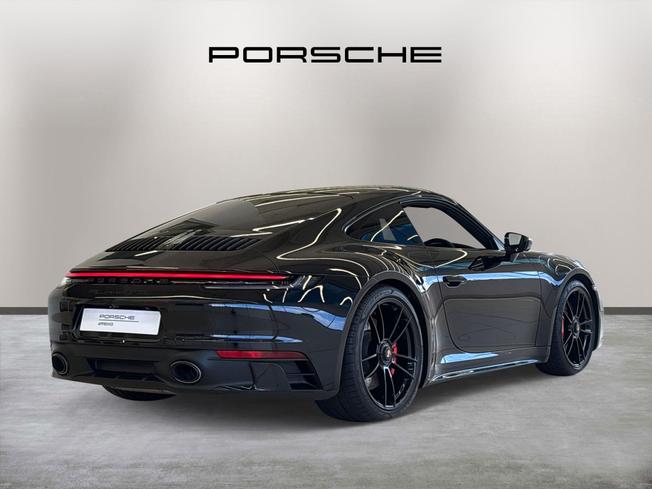 PORSCHE 911 Photo 7