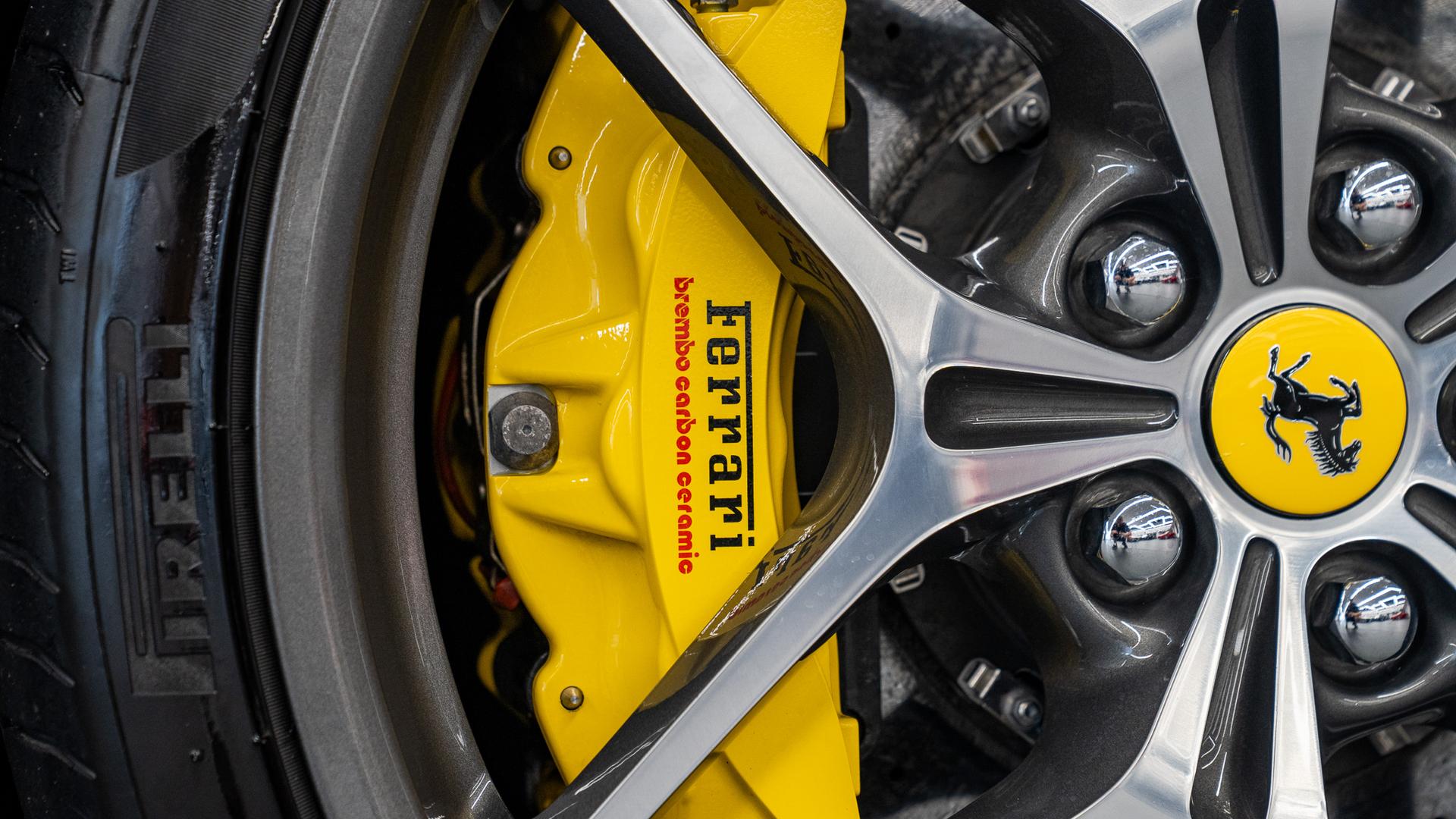 Ferrari California Photo cde45b2b-754d-459a-98ce-fad92c2433ac.jpg