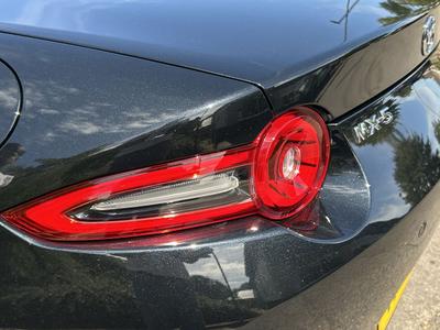 Mazda MX-5 Photo 12