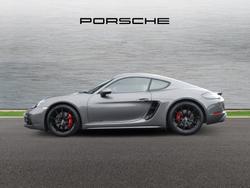 PORSCHE 718 Cayman Photo 4