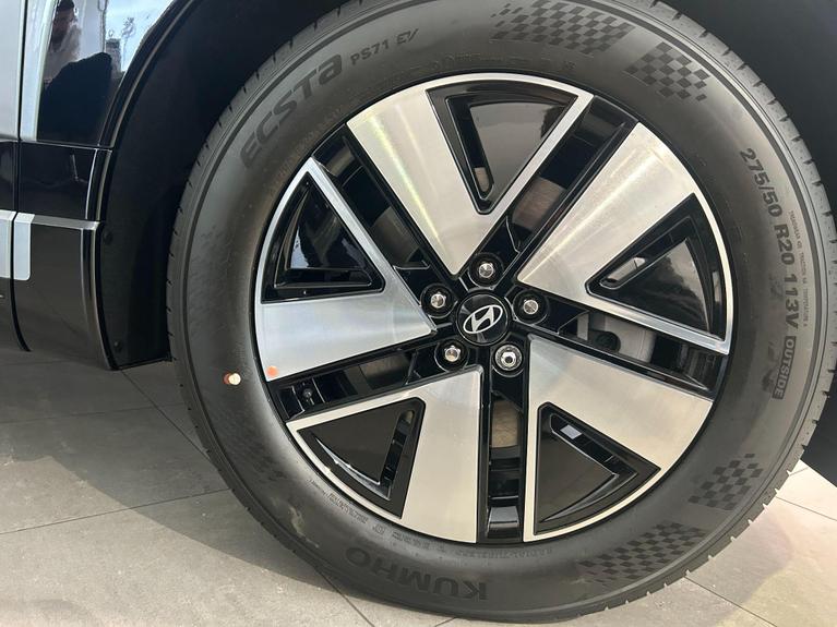Used Hyundai IONIQ 9 82377643597 5
