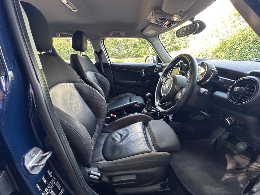 Used MINI Hatch LB67RFY 18