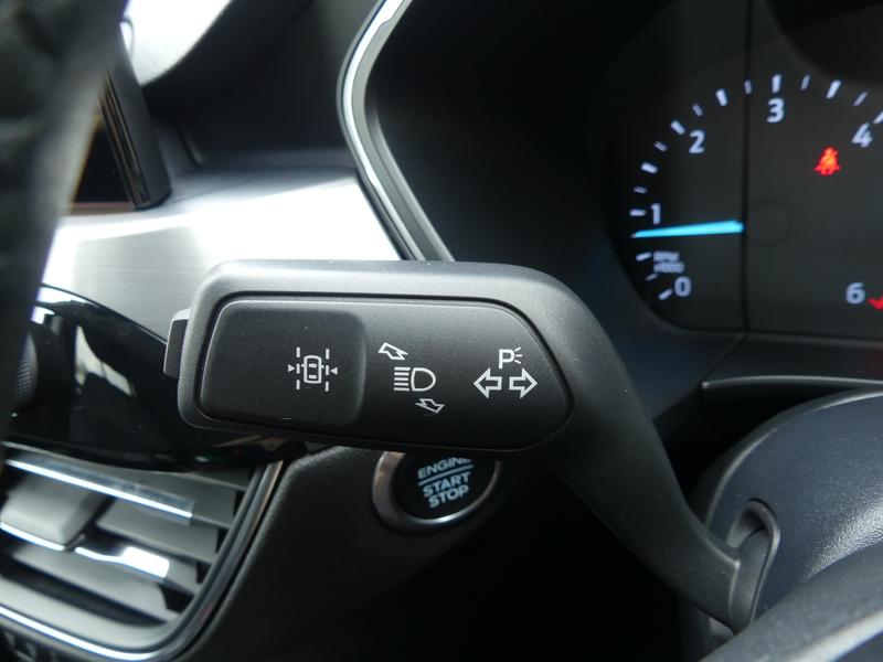 Ford Kuga Photo ce1f2bfd-a7cc-4af6-bd27-97aec9cd1599.jpg