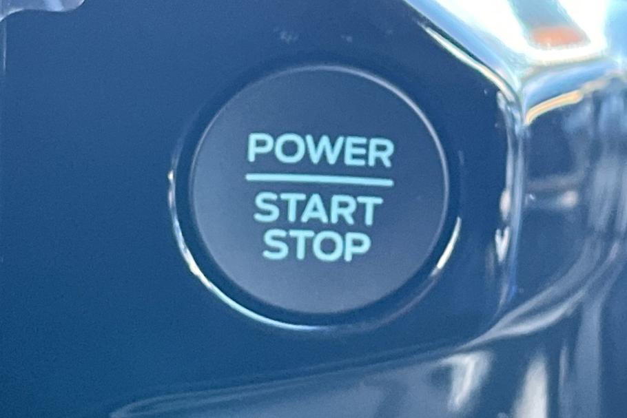 Used Ford TRANSIT CUSTOM 18/N126135 9