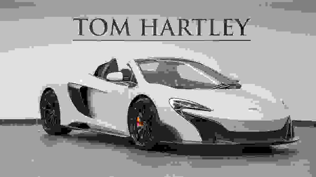 Used 2016 McLaren 675LT Spider Silica White at Tom Hartley