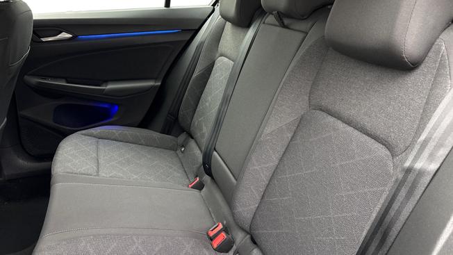 VOLKSWAGEN Golf Photo 7