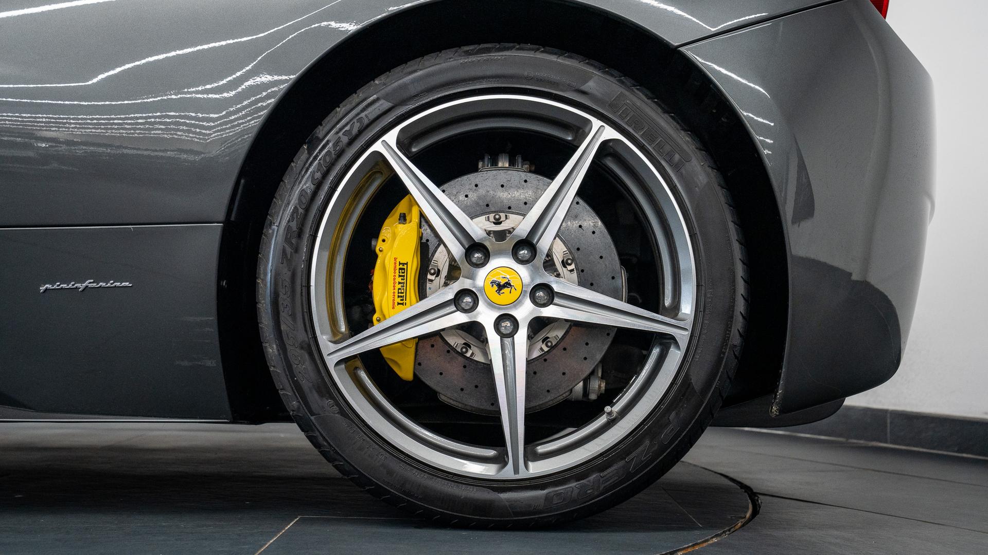 Ferrari 458 Photo ce4df85f-6e21-46ae-9a56-3ec27348ba84.jpg