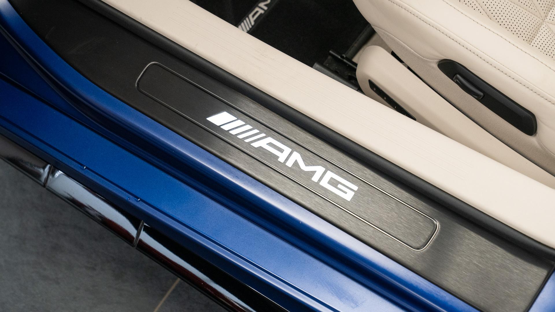 Mercedes-Benz AMG GT Photo ce54a8a9-5095-4cbb-8378-d06c316320f0.jpg