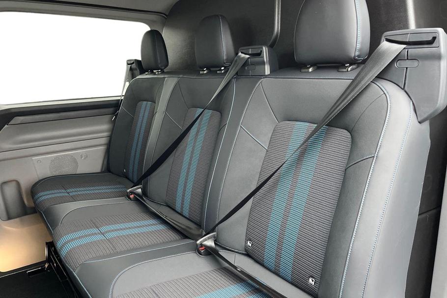 Used Ford TRANSIT CUSTOM L1DCIVPHEV06 11