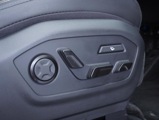 Hyundai Santa Fe Photo ce65046e-5405-4adc-a115-7e60a3e74034.jpg