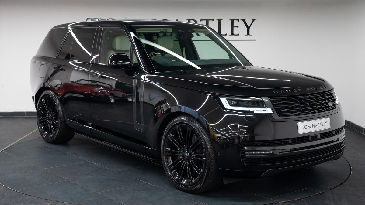 Used 2024 Land Rover Range Rover P400 Autobiography Santorini Black Metallic at Tom Hartley