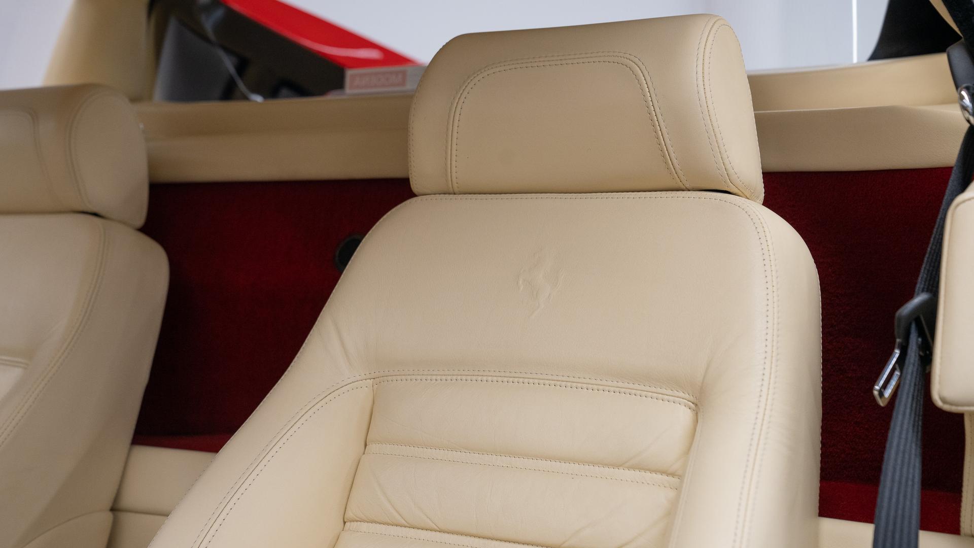 Ferrari 512 TR Photo ce7af39e-5778-4154-9f30-525c30730234.jpg