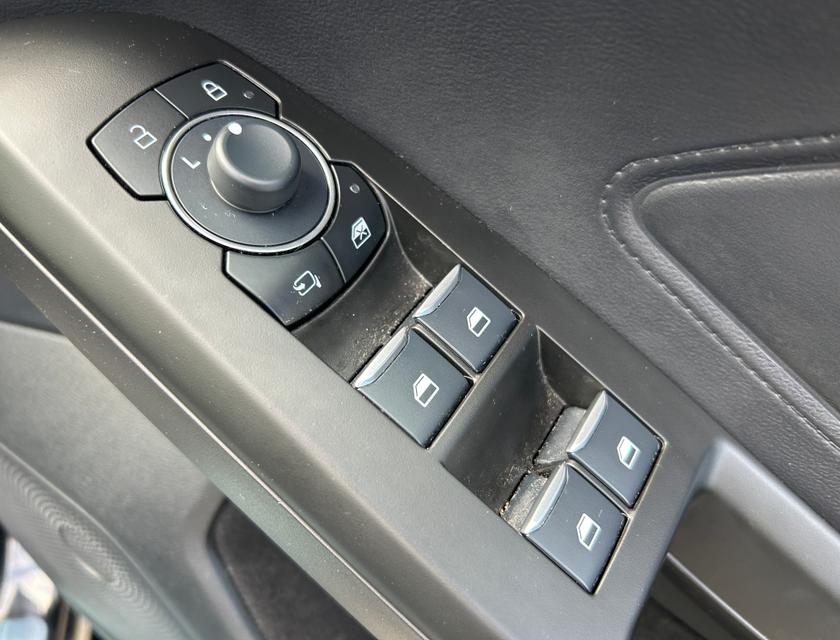 Ford Focus Photo ce88a607-9f94-4fd2-b0a9-a7747cf24771.jpg