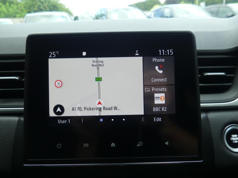 Renault Captur Photo ce8cfb5e-0d76-43b4-b05f-44cc002fe0b0.jpg