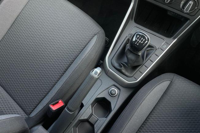 VOLKSWAGEN Polo Photo 25