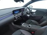 Mercedes-Benz A Class Photo 9