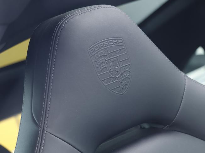 PORSCHE Panamera Photo 46