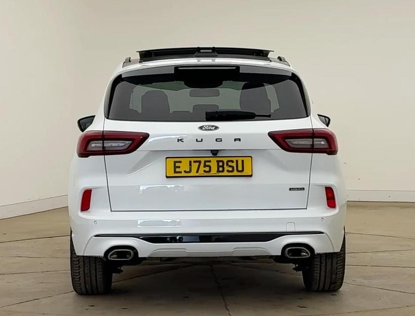 Ford Kuga Photo ceab915c-d5ae-46a0-96ca-d8942eea36b6.jpg