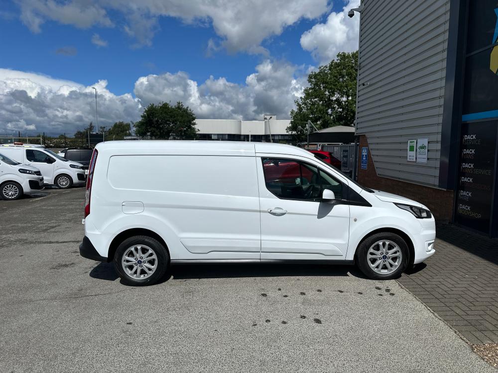Ford Transit Connect Photo ceb66383-c6f2-4084-a741-c0660dd1c0a0.jpg