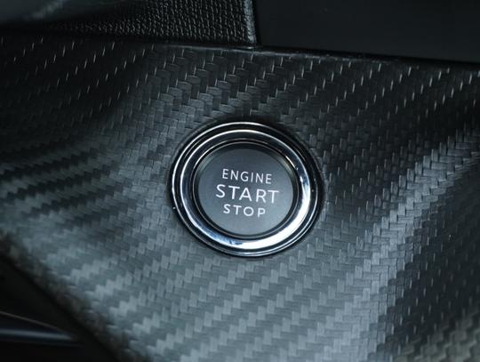 Peugeot 2008 Photo cec29235-30a7-4ebb-80d3-413640168326.jpg