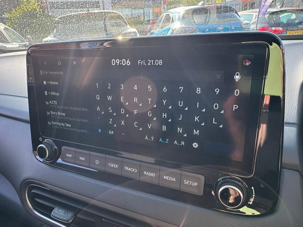 Hyundai KONA Photo cece0fa8-c19c-4a72-bee7-aad51c12728b.JPEG