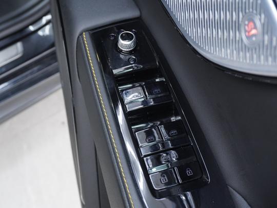 Maserati Grecale Photo ced0f64b-3d49-4f0d-814c-1c3d4dd5bc77.jpg