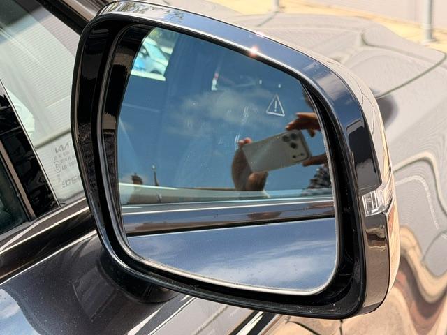 Kia Sorento Photo ced9c00c-12f1-4489-9619-e163b1391712.jpg
